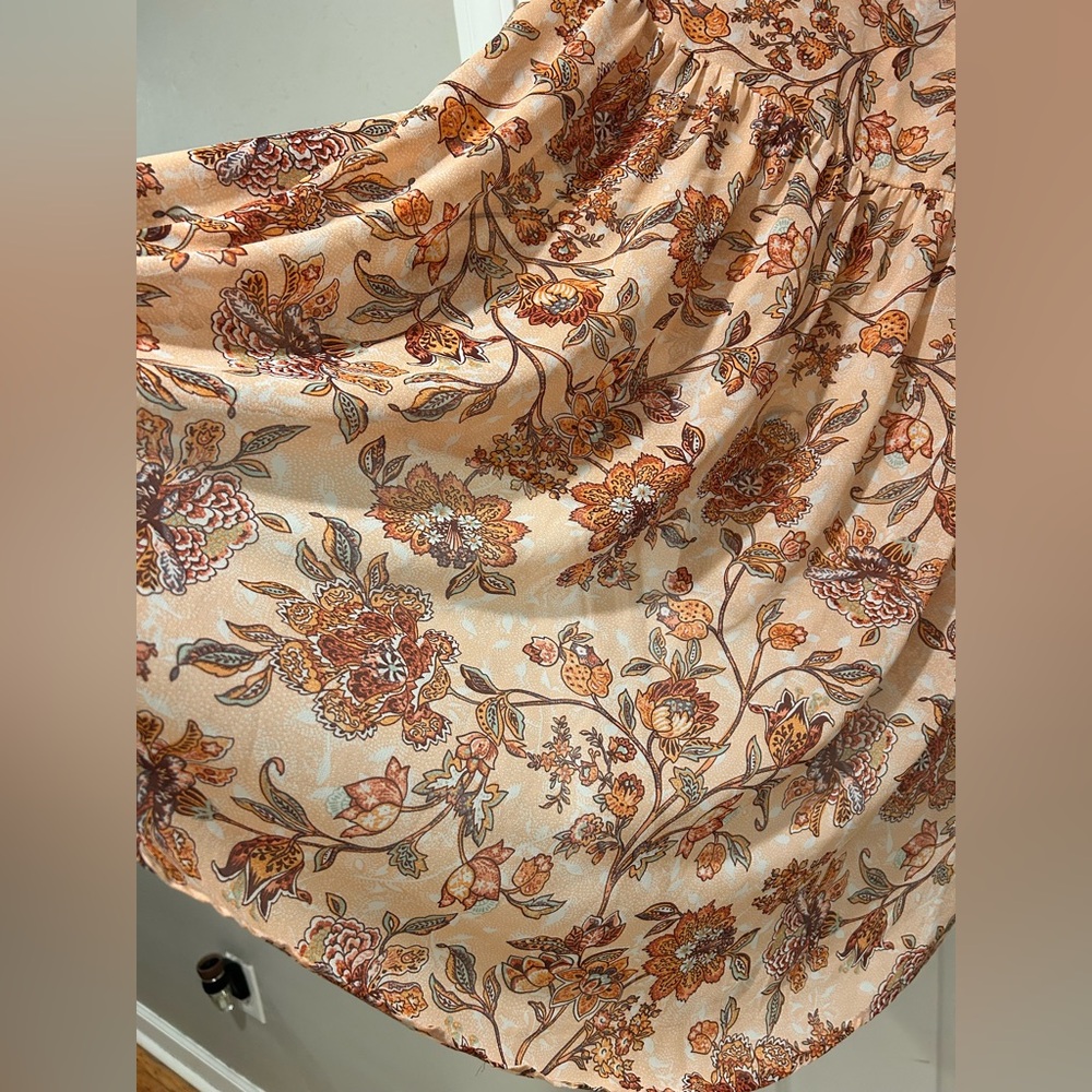 Like New Torrid Outlander Lexie Floral Chiffon Hi-Lo Babydoll Tunic - Picture 7 of 16